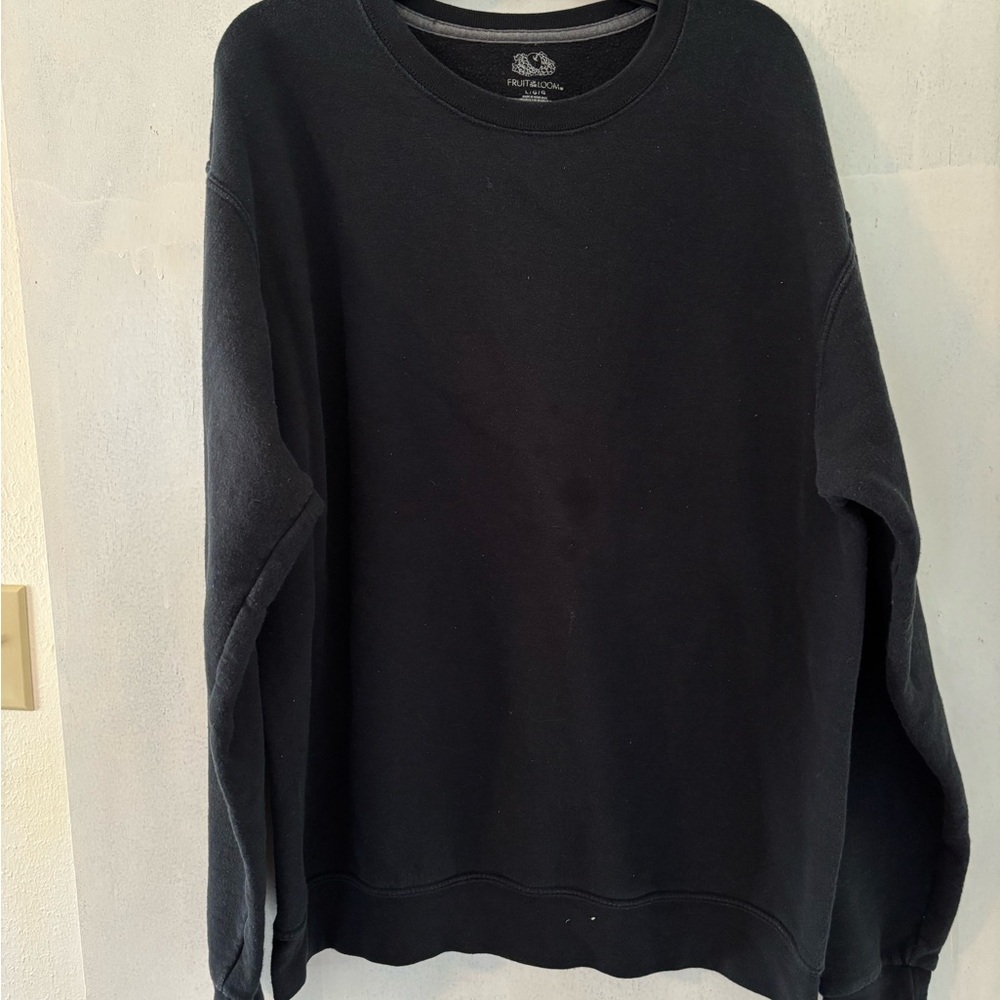 Fruit of the Loom Black Crewneck Sweatshirt
